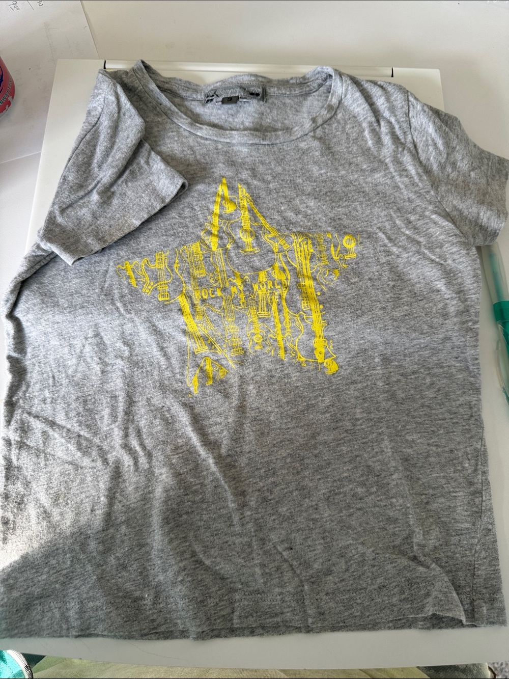 Bonpoint Grey Tee with Yellow Star Graphic